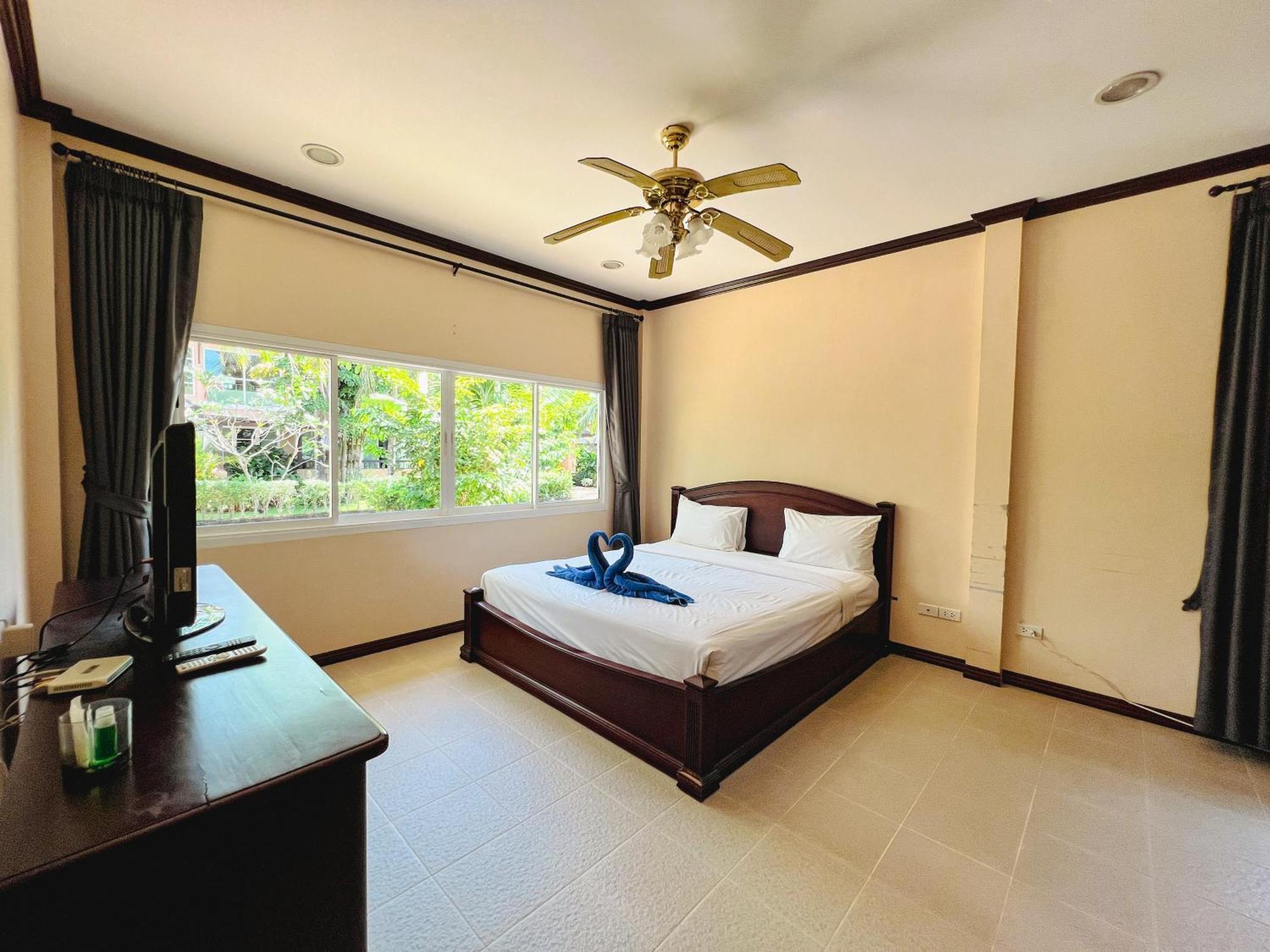 Baan Faa Talaychan Resort Чао Лао Бийч Екстериор снимка