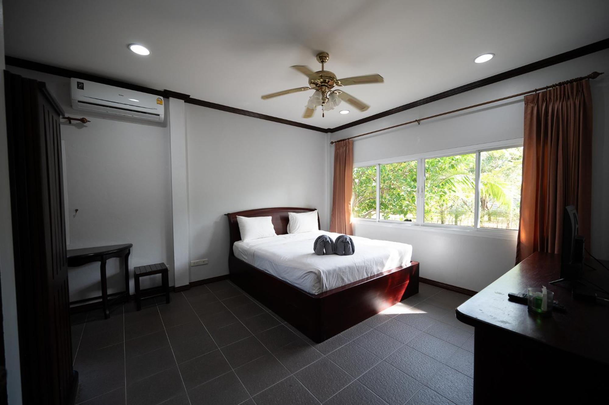 Baan Faa Talaychan Resort Чао Лао Бийч Екстериор снимка